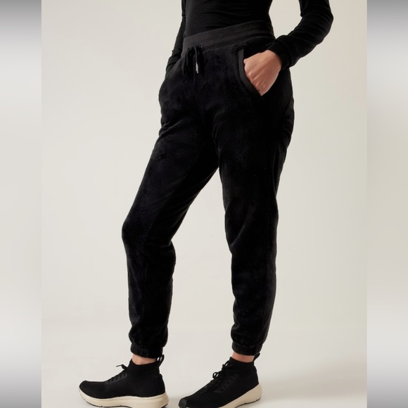 Athleta Cozy Karma Recover Jogger // Black #511385 - Picture 2 of 16